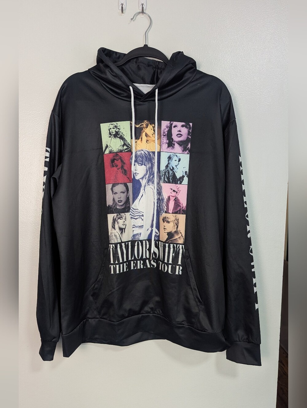 Fan-Made Taylor Swift The Eras Tour Black Graphic Pullover Hoodie Size L